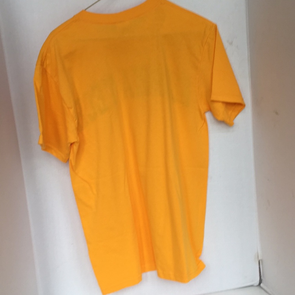 Georgia tech T-shirt gold small - Picture 3 of 4